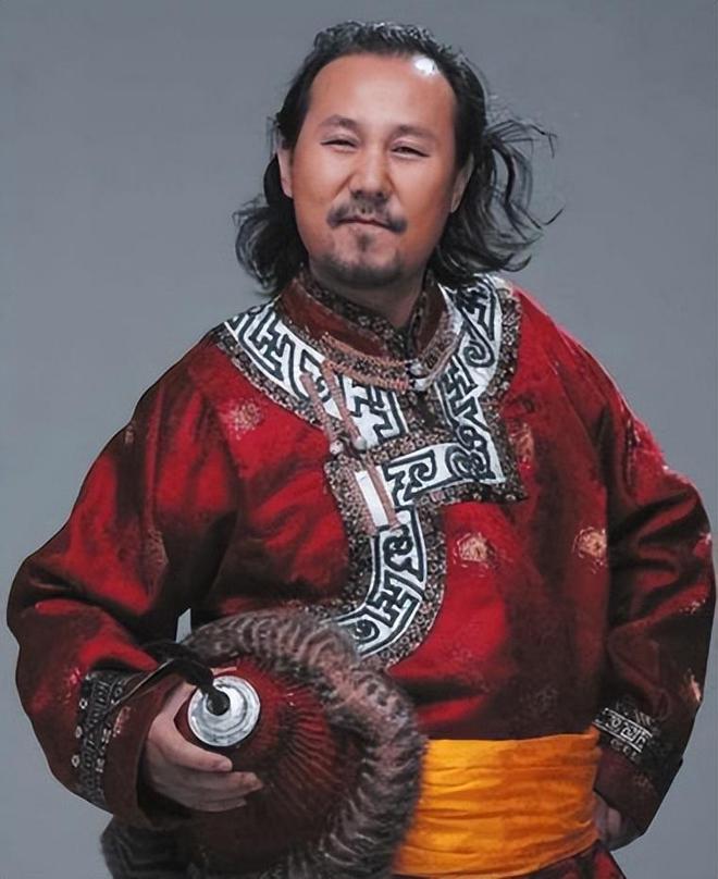 返美抵达家乡,洛夫顿:感谢球迷的支持,谢谢上海谢谢中国