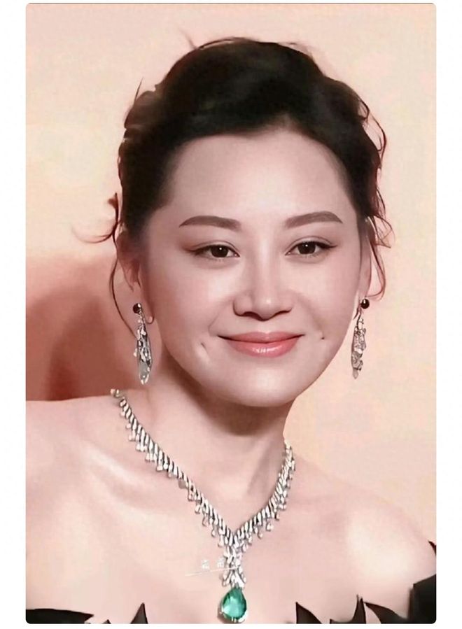 凌晨4点50分在路上!詹姆斯与4号秀威尔逊合练:年龄相差超21岁