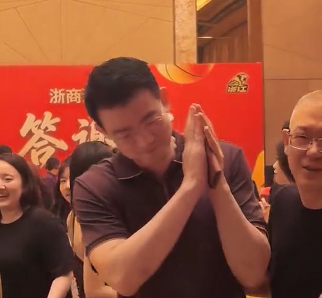 辽篮速递！郭艾伦有意重返辽宁，上海想要挖走赵继伟，广东18岁新星转会辽宁，新赛季主教练基本确定