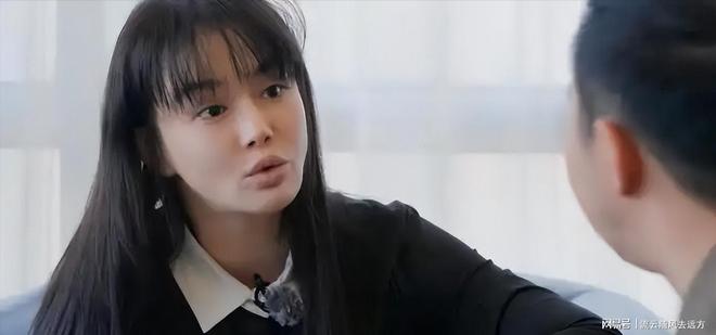 西尼亚科娃与张帅合练,网友称给郑钦文支支招,拉杜卡努退赛