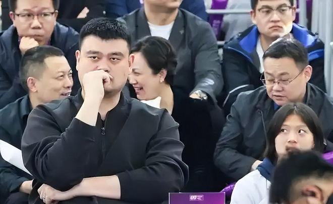 浅析男篮名单:周琦落选有先兆张镇麟无缘很意外,杨瀚森尚需观察