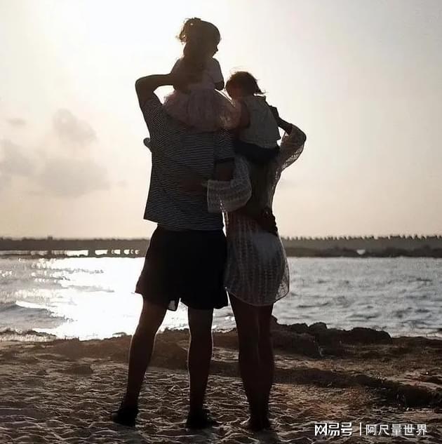 13分钟连进3球完成史诗逆转,赛后热搜第一却是"阿根廷脏"——这个世界对梅西,从来不公平