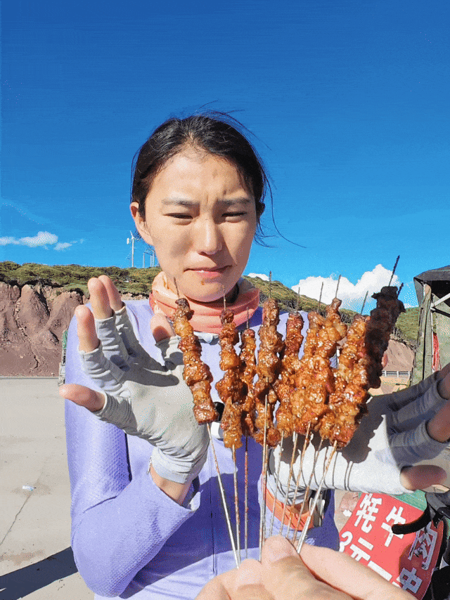 覃海洋王朝结束？日本欢庆新蛙王诞生，史上最年轻世界纪录创造者