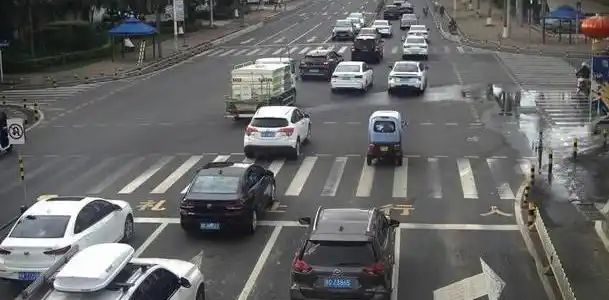 德拉富恩特谈梅西:38岁却踢出20岁的状态!他是永远不停止努力的人