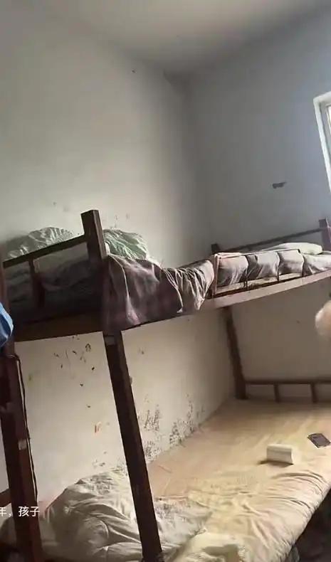 男篮首批裁员名单浮现,四人两场热身赛不入名单,郭导不给机会了