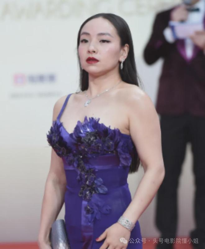 宏远速递！陈老板公布新任命，胡明轩最新消息，黄明依回国续约