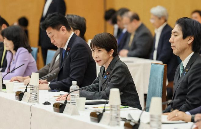 200死480伤?伊朗杀害大批美军,特朗普暴跳如雷,英法俄乌选边站