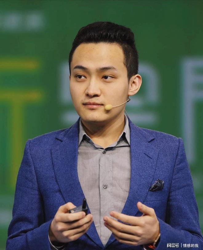 桑乔失业两月，谁还在乎天才陨落英格兰第十级别联赛的弗里克斯顿俱乐部，最近收到了一份“意外之财”——桑乔租用了他们的场地和设施训练