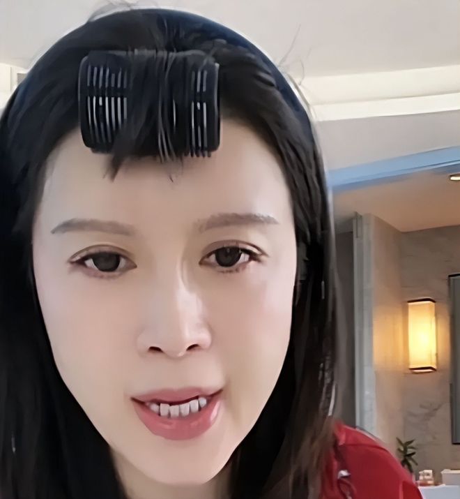 遭遇争议判罚,广州豹主帅:服从,裁判怎么吹我们就怎么踢