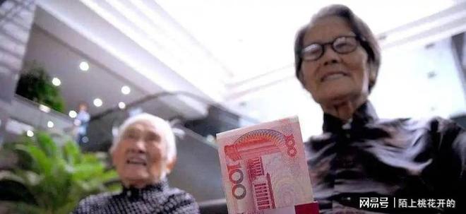 杜锋帅位不保!续约无进展,身兼数职活动不断,宏远或换帅!