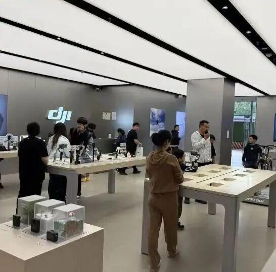 锐评：法网都冷成这样了，不如奶一波“什瓦伊达”进四强吧