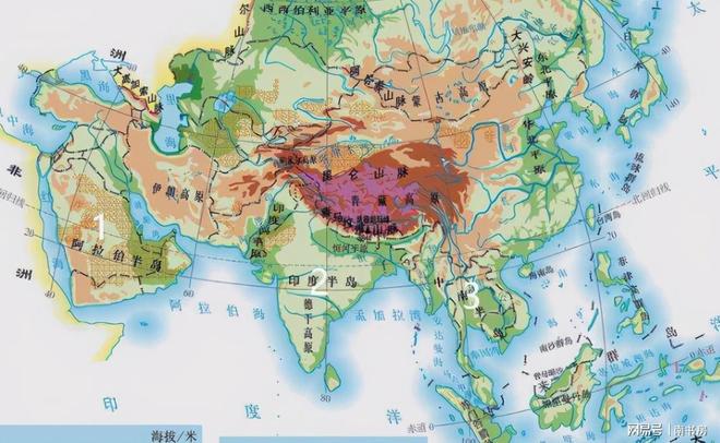 15中11轰24分11板！张子宇百炼成钢，中国女篮却迎新“难题”