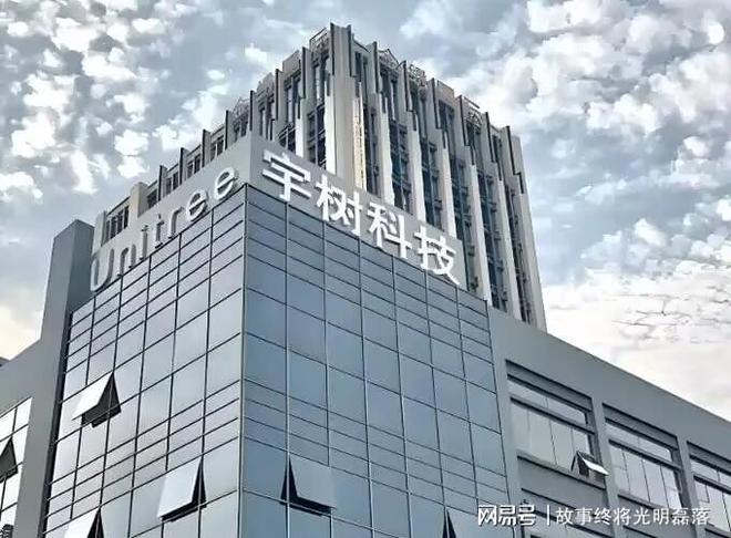 离开广东4年换3队!曾繁日官宣加盟江苏男篮联手庞峥麟