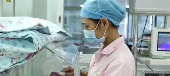 两资格赛选手一路高歌,会师决赛,证明资格赛选手也有春天