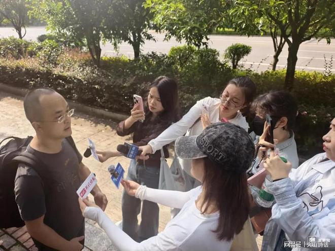 杨瀚森盼新赛季稳定留在开拓者:身体强壮了不少 有压力并非坏事