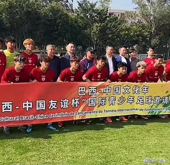 八年仅三人登顶VS十年无人卫冕,温网呈两个极端!