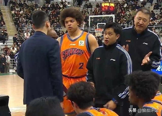合同到期!CBA这6人失去顶薪,郭艾伦领衔,郭士强爱徒转会困难