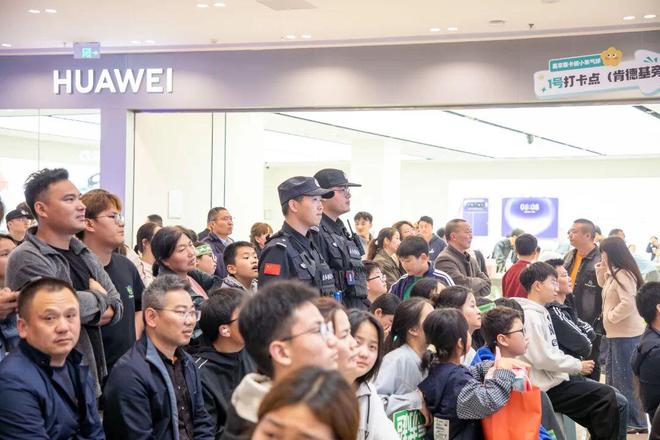 官方:海港旧将巴尔加斯加盟阿根廷俱乐部门多萨,签约2年半